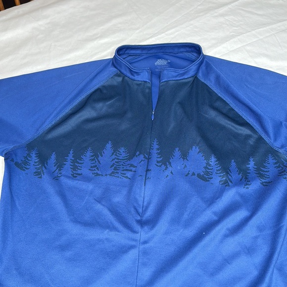 Eastern Mountain Sports 1/2 zip run base shirt forest graphic Navy Blue Medium - Picture 2 of 5